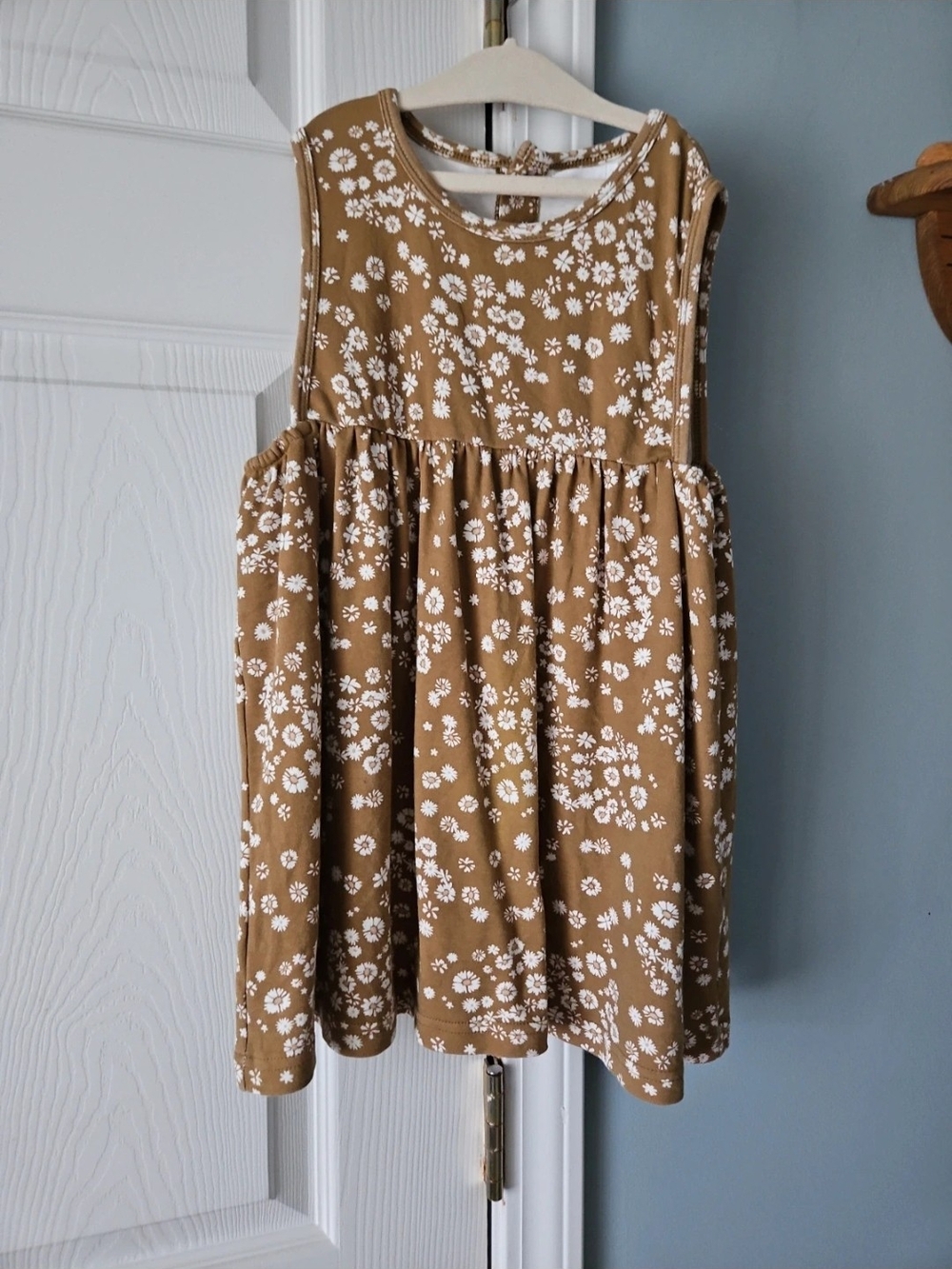 Jamie Kay Tan Floral Sleeveless Dress with White Print